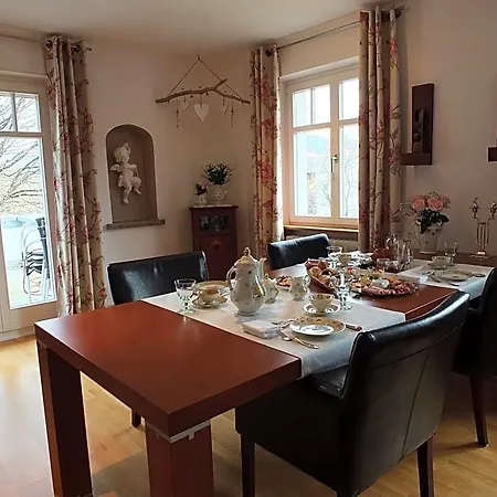 Rosenliebe Bed & Breakfast 3*