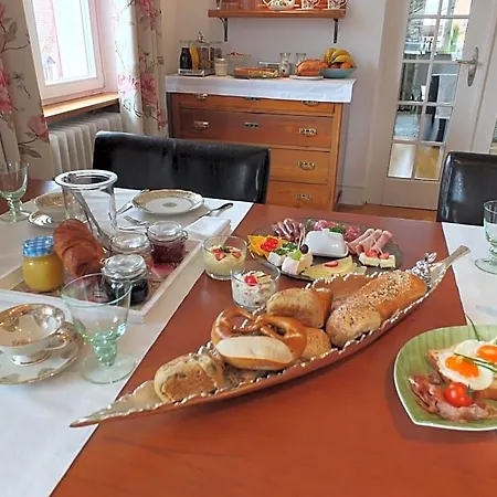 Rosenliebe Bed & Breakfast Niedereschach